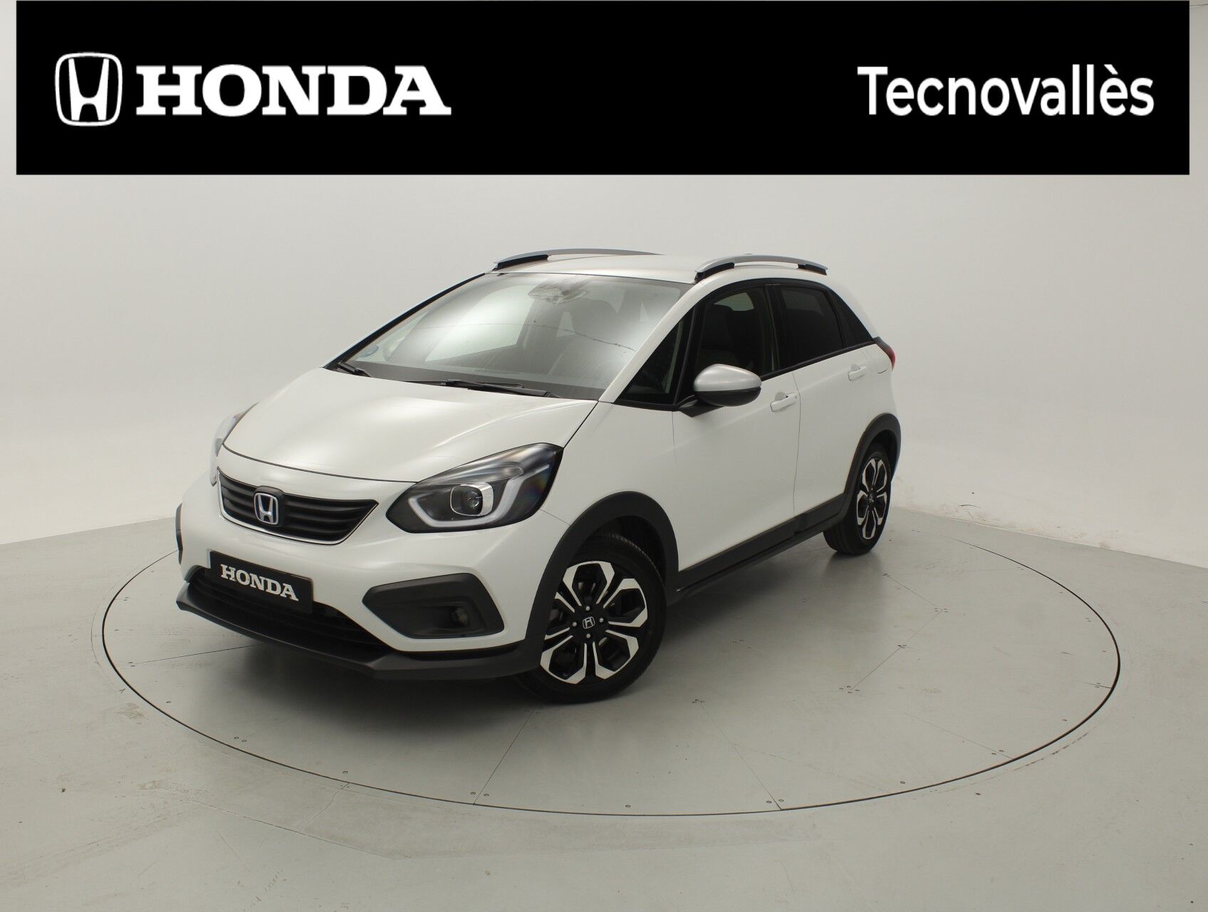 HONDA Jazz (HYBRID 2022 1.5I-MMD CROSSTAR EXECUTIVE) en Barcelona