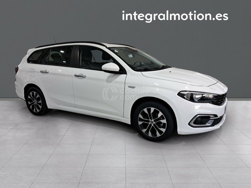 Foto del FIAT Tipo SW 1.5 Hybrid City Life 97kW DCT