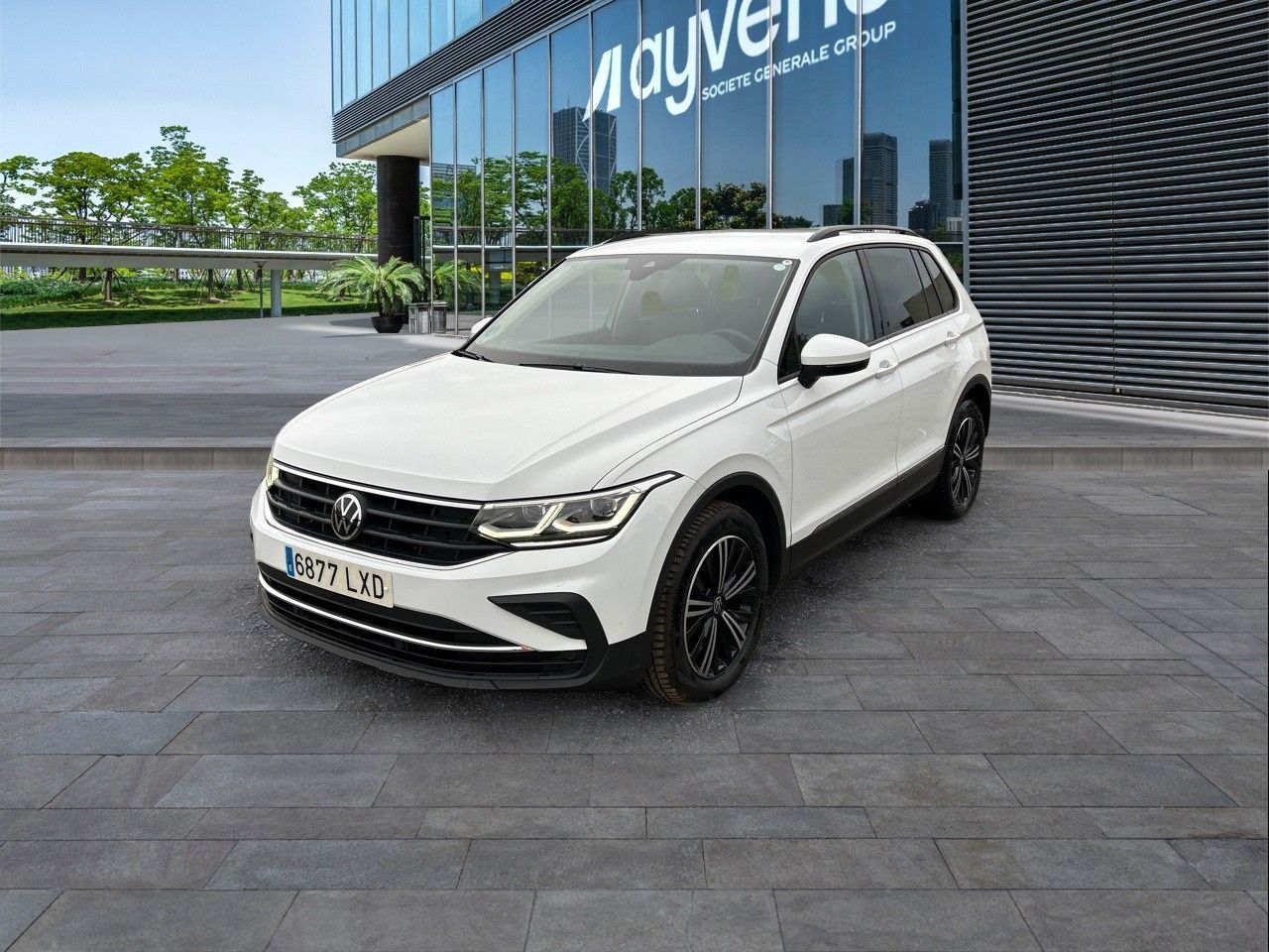 VOLKSWAGEN Tiguan (Life 1.5 TSI 110 kW (150 CV) DSG) en Madrid
