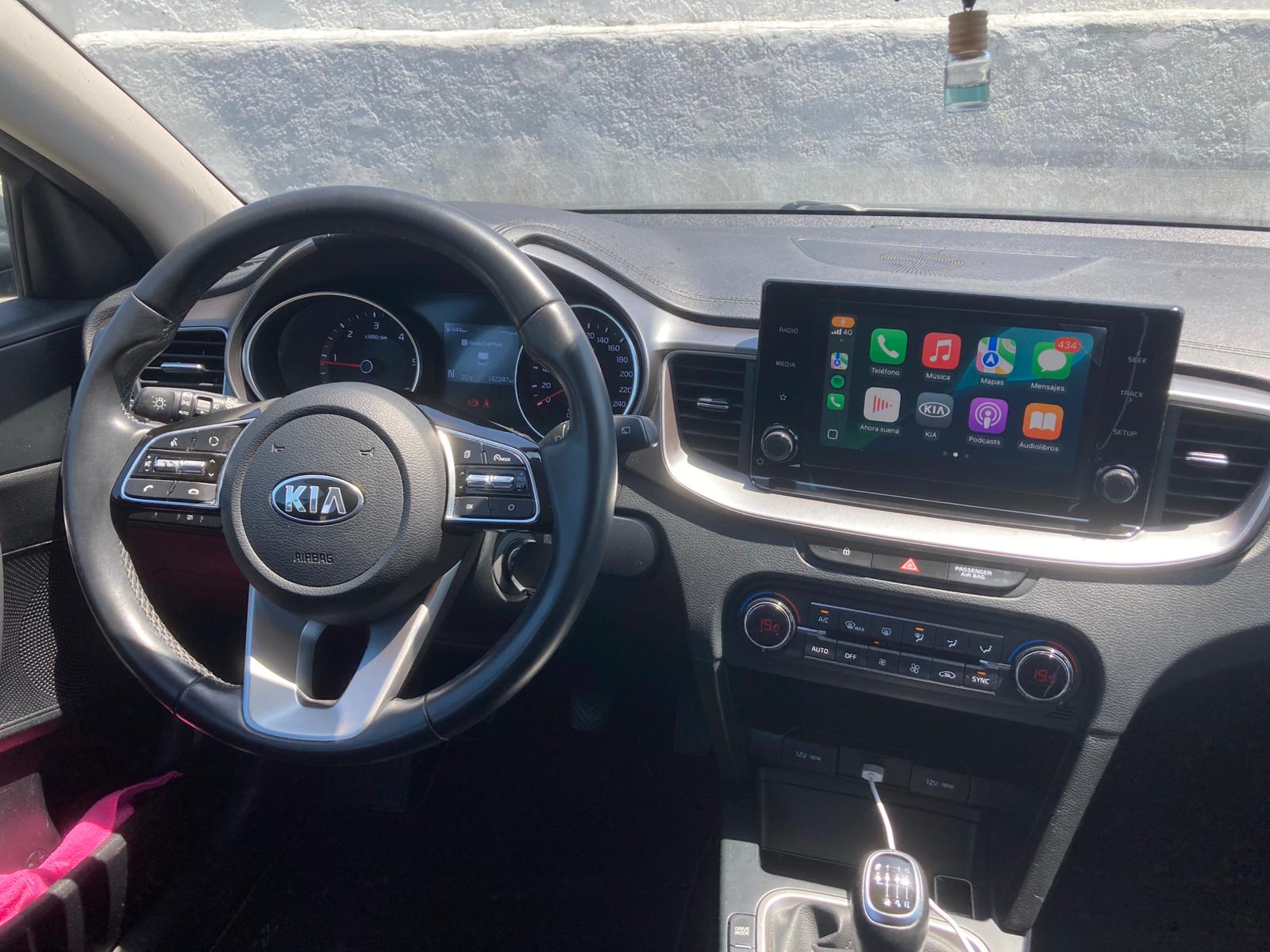 Foto del KIA XCeed 1.6 MHEV iMT Drive 136