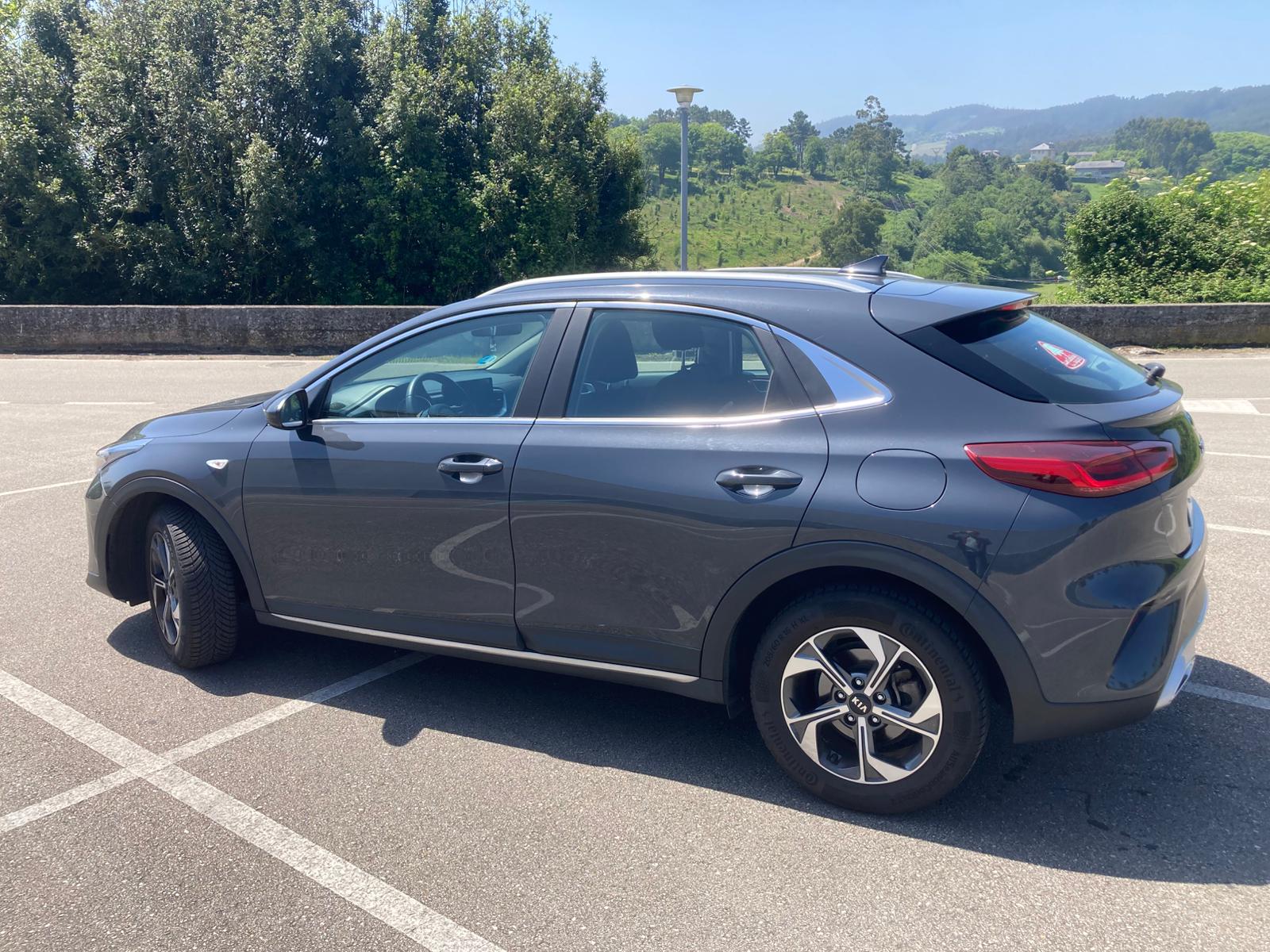 Foto del KIA XCeed 1.6 MHEV iMT Drive 136