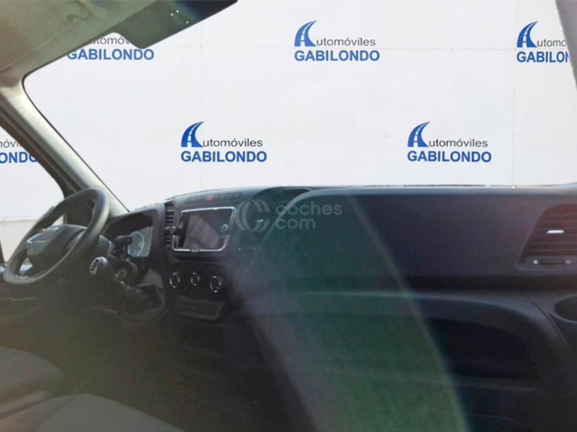 Foto del IVECO Daily Furgón 35S14 V 4100 H2 16.0 136