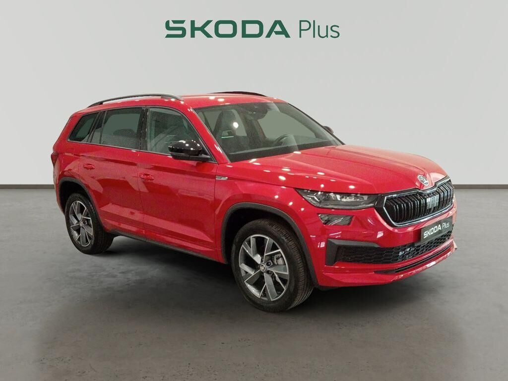 SKODA Kodiaq (1.5 TSI Sportline 4x2 DSG 110 kW (150 CV)) en Madrid