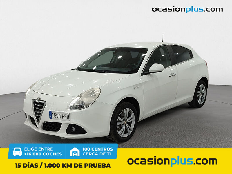 ALFA ROMEO Giulietta (2.0 JTDm Distinctive 103 kW (140 CV)) en Madrid