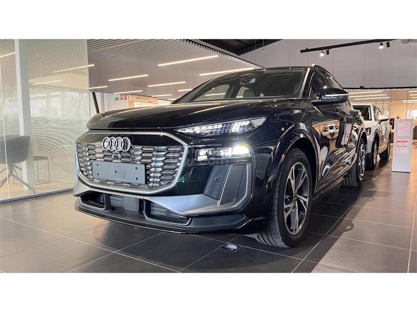 Foto del AUDI Q6 e-tron quattro S line 100KWh