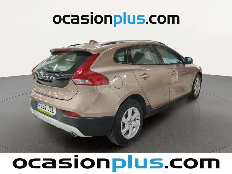 Foto del VOLVO V40 Cross Country D3 Momentum Aut. 150