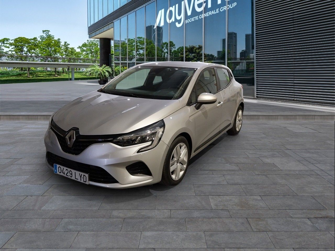 RENAULT Clio (Intens TCe 66 kW (90 CV)) en Madrid