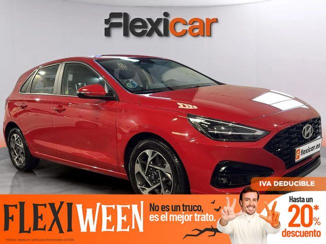 HYUNDAI i30 (1.0 TGDI 48V Klass) en Granada