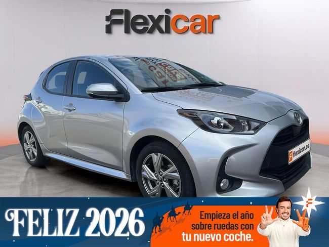 TOYOTA Yaris (1.5 120H Active Plus) en Palmas, Las