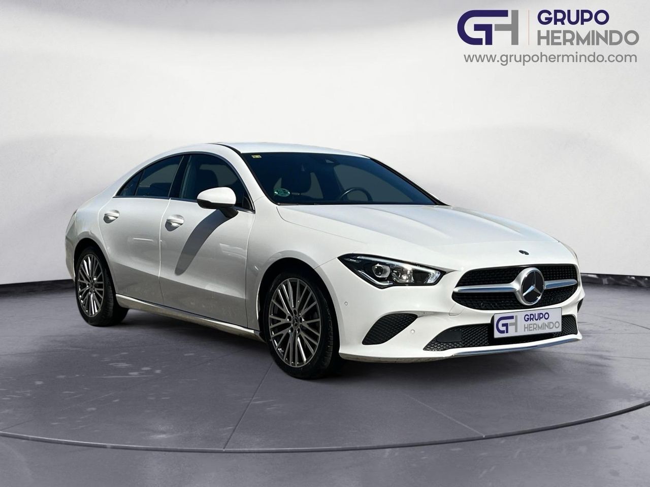 MERCEDES Clase CLA (200 D DCT VENTAJ+ASIENTOS DEL CALEFAC + INT TELEFONOS) 