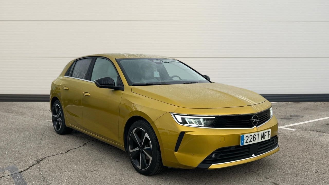 OPEL Astra (1.2T XHT 96KW ELEGANCE 130 5P) en Madrid