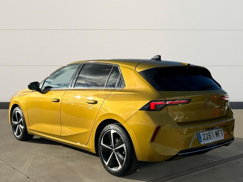 Foto del OPEL Astra 1.2T XHT S-S Elegance 130