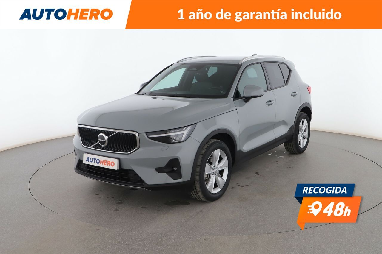 VOLVO XC40 (2.0 B4 Core 2WD) en Madrid