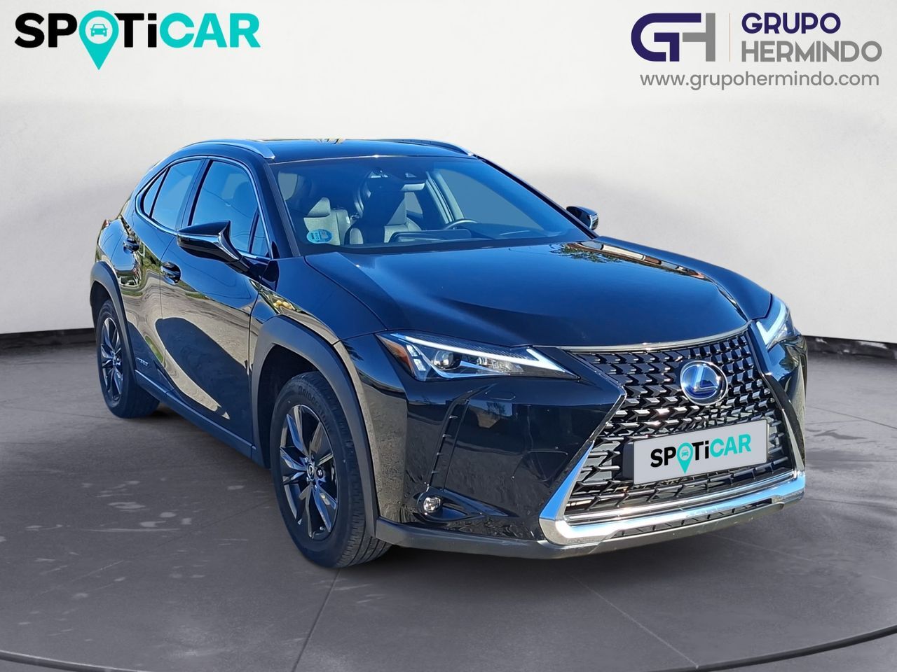 LEXUS UX (2.0 250 H BUSINESS) en Lugo
