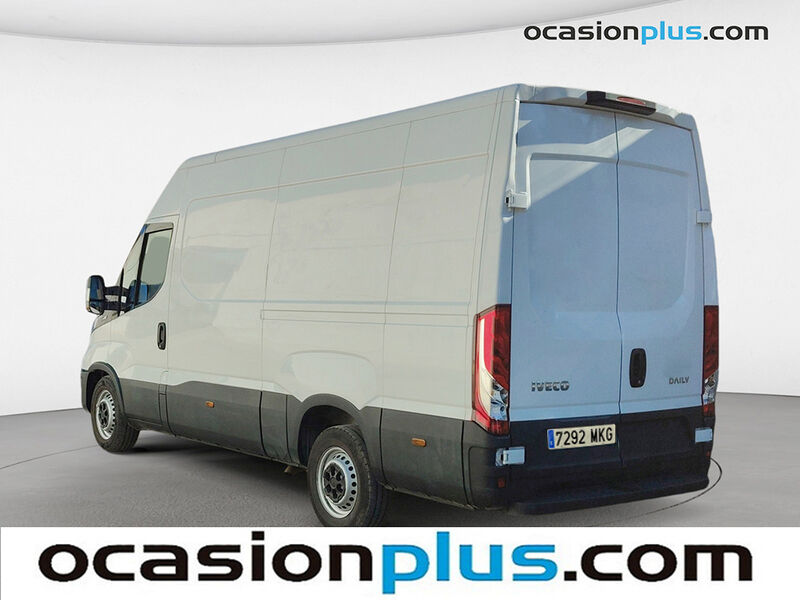 Foto del IVECO Daily Furgón 33S16 V 3520 H2 10.8 156