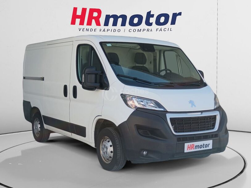 Foto del PEUGEOT Boxer Combi 2.2BlueHDI 330 L1H1 140