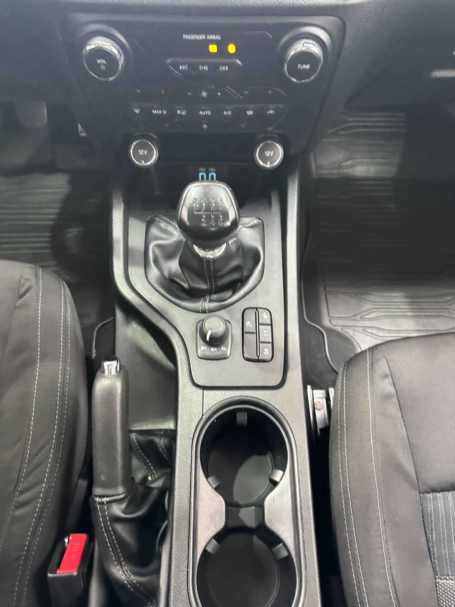 Foto del FORD Ranger Doble Cabina 2.0 EcoBlue S&S Wildtrak Aut. e-AWD 205