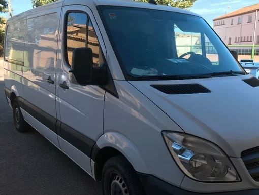 Foto del MERCEDES Sprinter Furgón 213CDI Medio