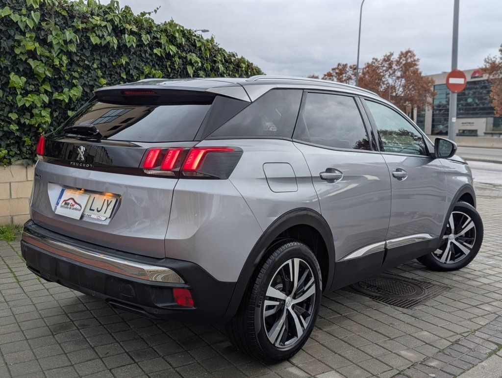 Foto del PEUGEOT 3008 1.5BlueHDi Allure S&S 130