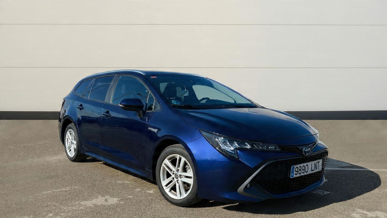 TOYOTA Corolla (1.8 HYBRID ACTIVE TECH E-CVT 122 5P) en Madrid