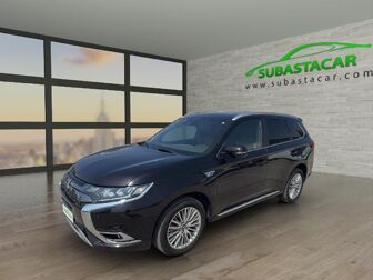 Imagen de MITSUBISHI Outlander PHEV Kaiteki+ 4WD