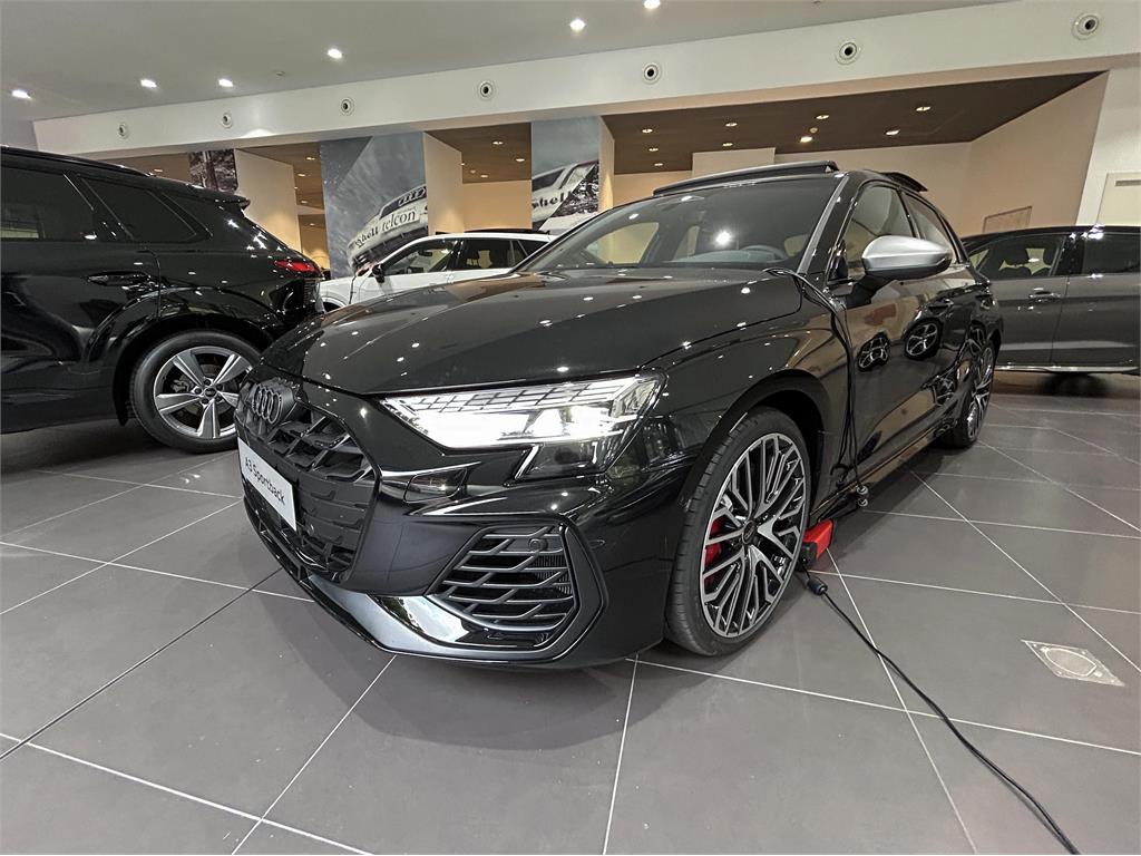 AUDI A3 (S3 Sportback TFSI 245kW quattro S tronic) en Barcelona
