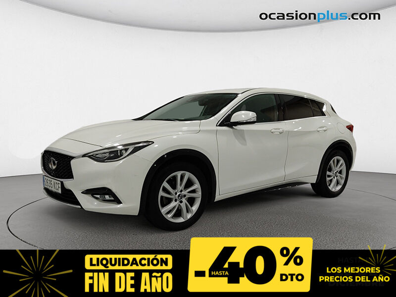 INFINITI Q30 (1.6T Premium 90 kW (122 CV)) en Madrid