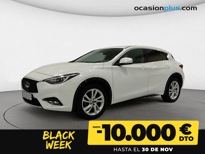 INFINITI Q30 (1.6T Premium 90 kW (122 CV)) en Madrid