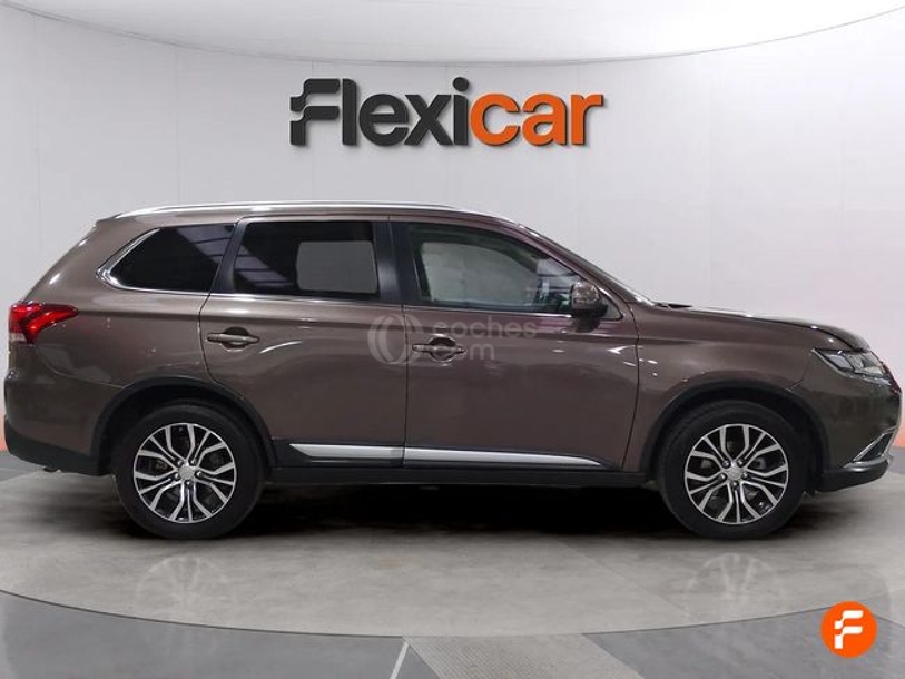 Foto del MITSUBISHI Outlander 200 MPI Motion 2WD 5pl. CVT