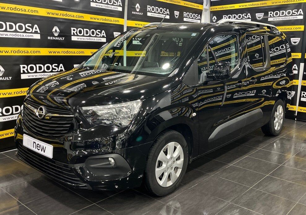 OPEL Combo (Combo Life 7 plazas 1.5TD S/S Selective XL 130CV) en Pontevedra