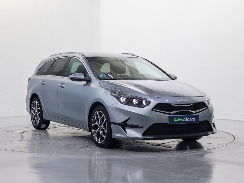 Foto del KIA Ceed Tourer 1.0 MHEV Eco-Dynamics Tech DCT 120