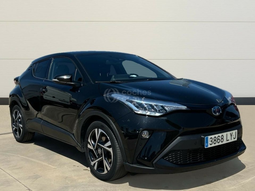 Foto del TOYOTA C-HR 180H Advance