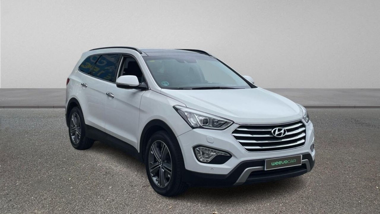 Foto del HYUNDAI Santa Fe Grand  2.2CRDi Tecno 4x4 Aut.