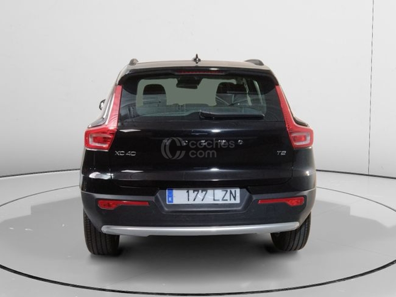 Foto del VOLVO XC40 T2 Essential Aut.