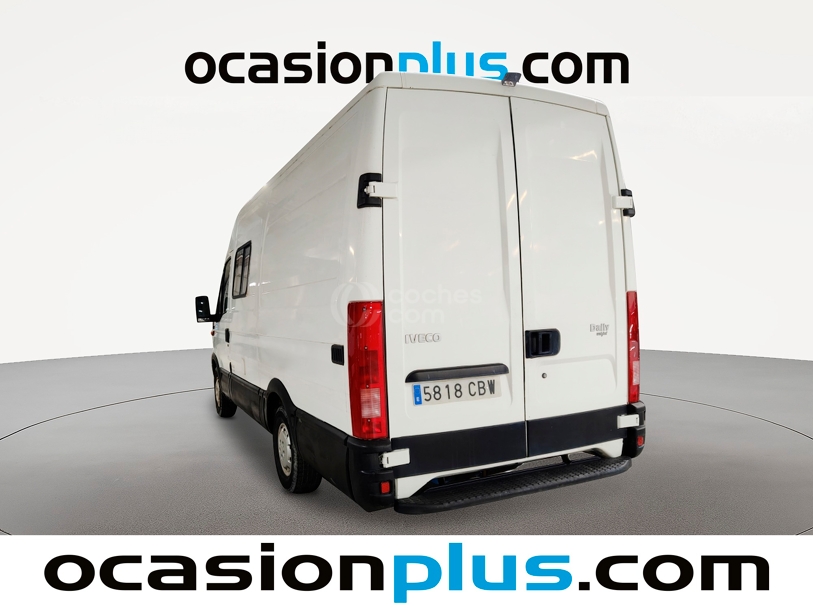 Foto del IVECO Daily Family 7m3 35 S11 Corto RS