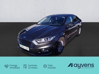 Imagen de FORD Mondeo Sedán 2.0 HEV Titanium