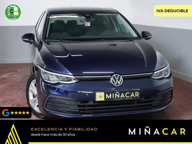 VOLKSWAGEN Golf (Life 1.5 TSI 96 kW (130 CV)) en Málaga