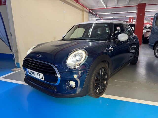 MINI Mini (Cooper 100 kW (136 CV)) en Barcelona