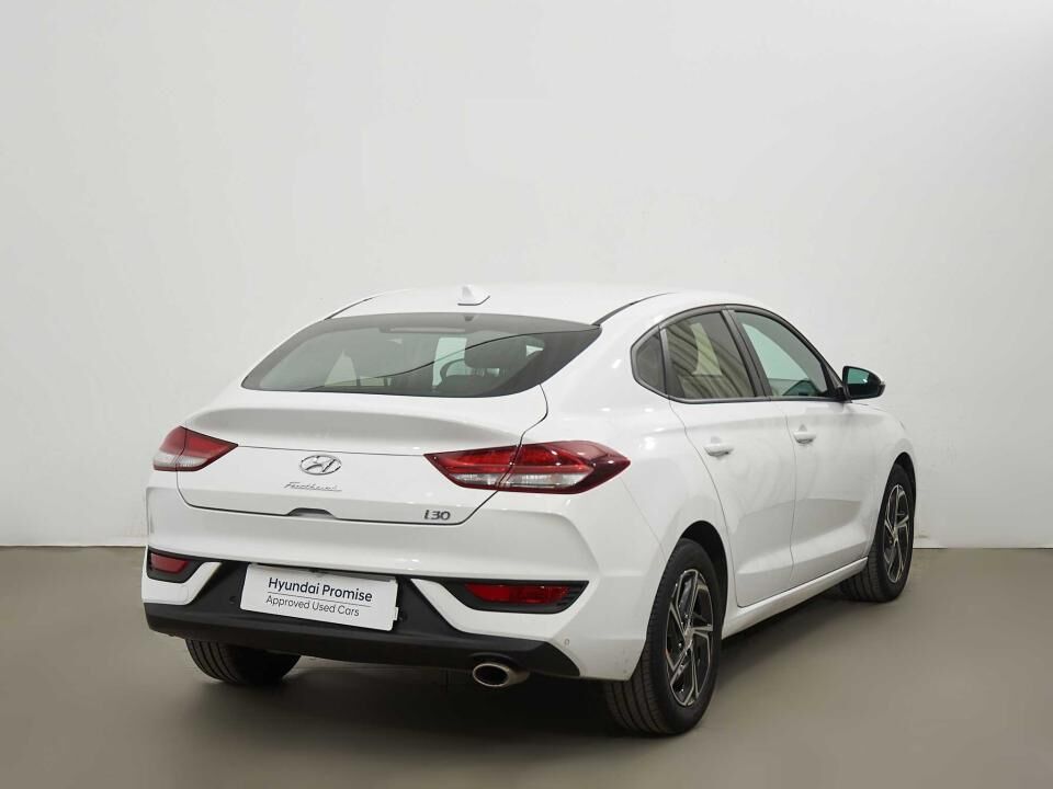 Foto del HYUNDAI i30 FB 1.0 TGDI Klass 120