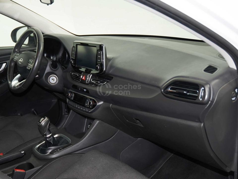 Foto del HYUNDAI i30 FB 1.0 TGDI Klass 120