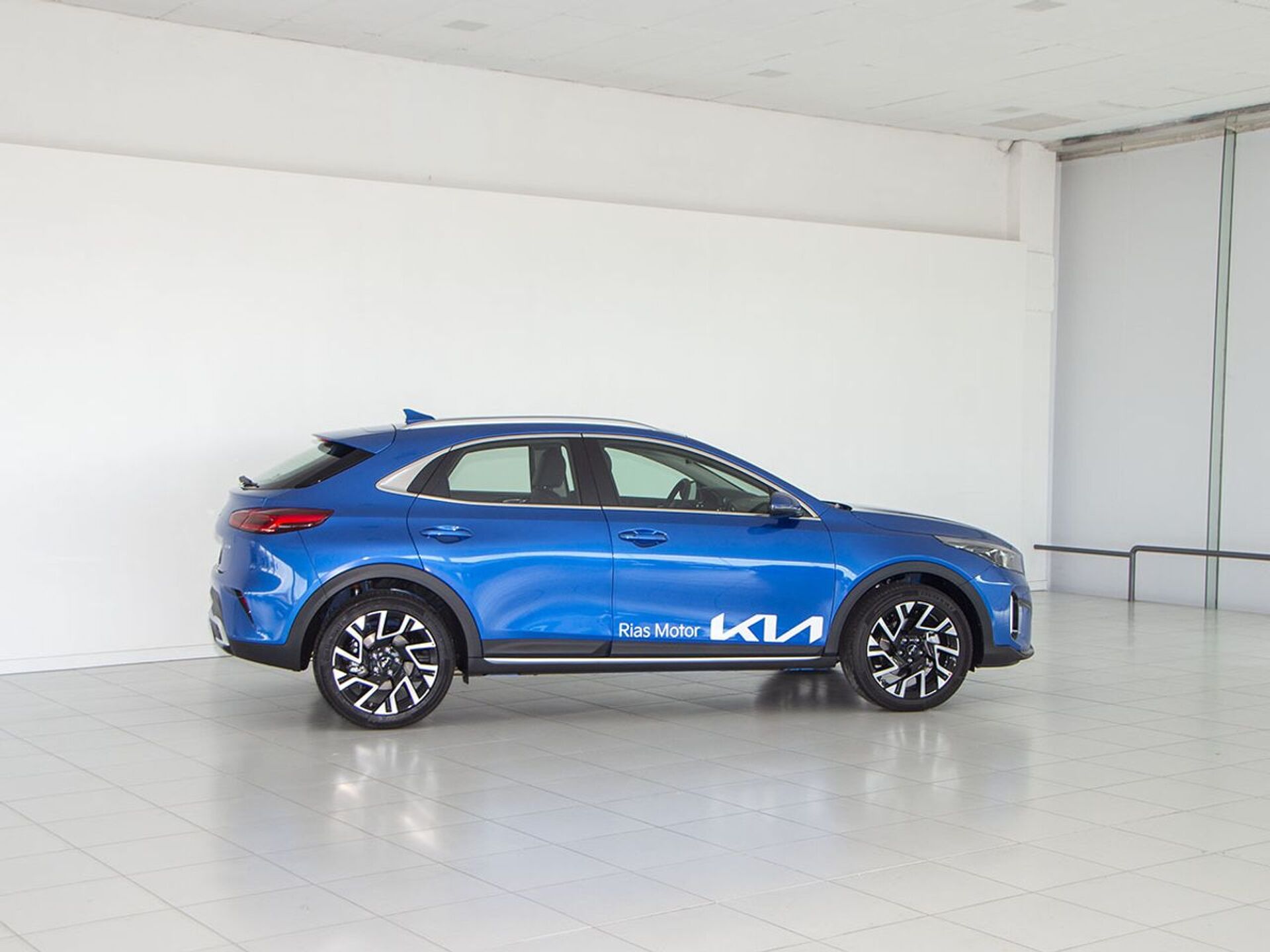 Imagen 2 de KIA XCeed