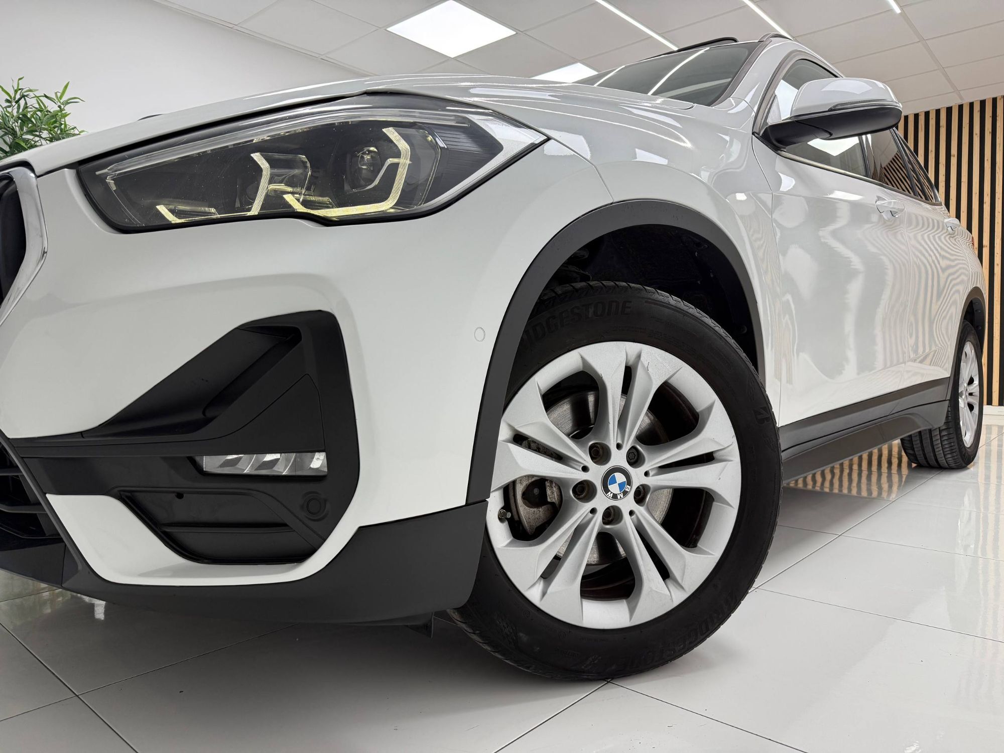 Foto del BMW X1 sDrive 18dA Corporate