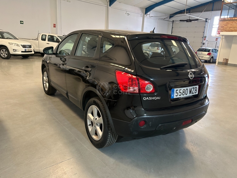 Foto del NISSAN Qashqai 1.5dCi Visia Business 4x2
