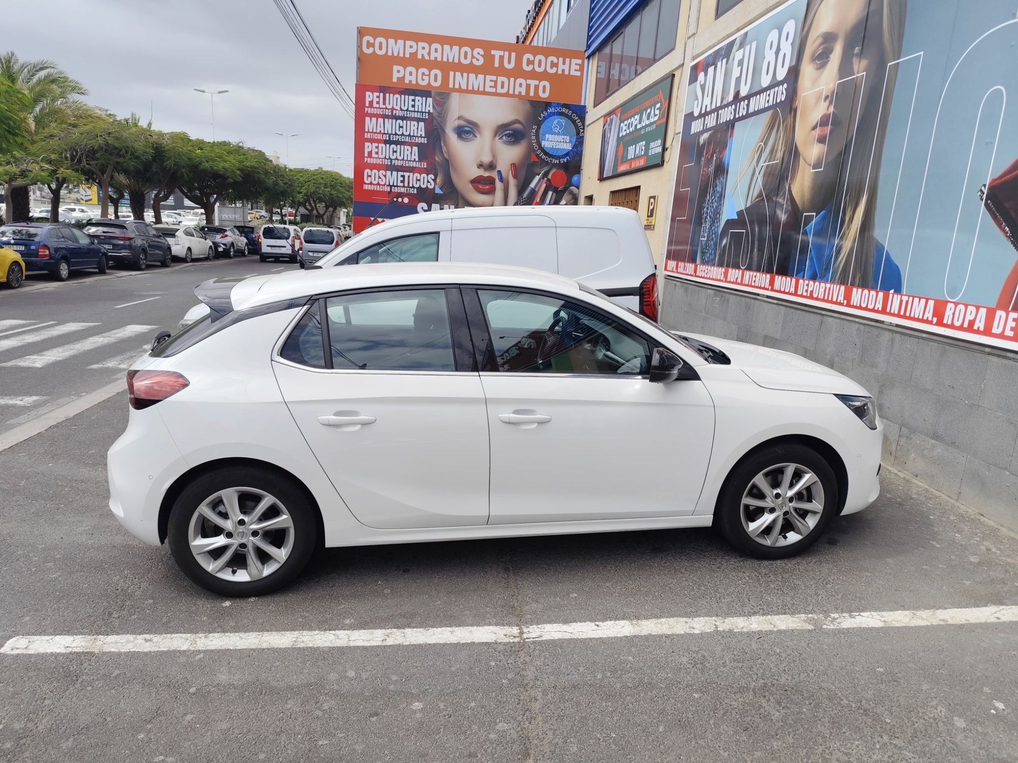 Foto del OPEL Corsa 1.2T XHT S-S Elegance AT8 100