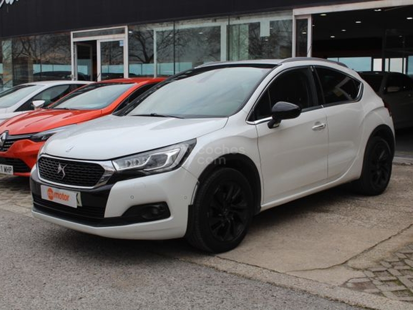 Foto del DS DS4 Crossback DS 4 Crossback 1.6BlueHDi S&S Style EAT6