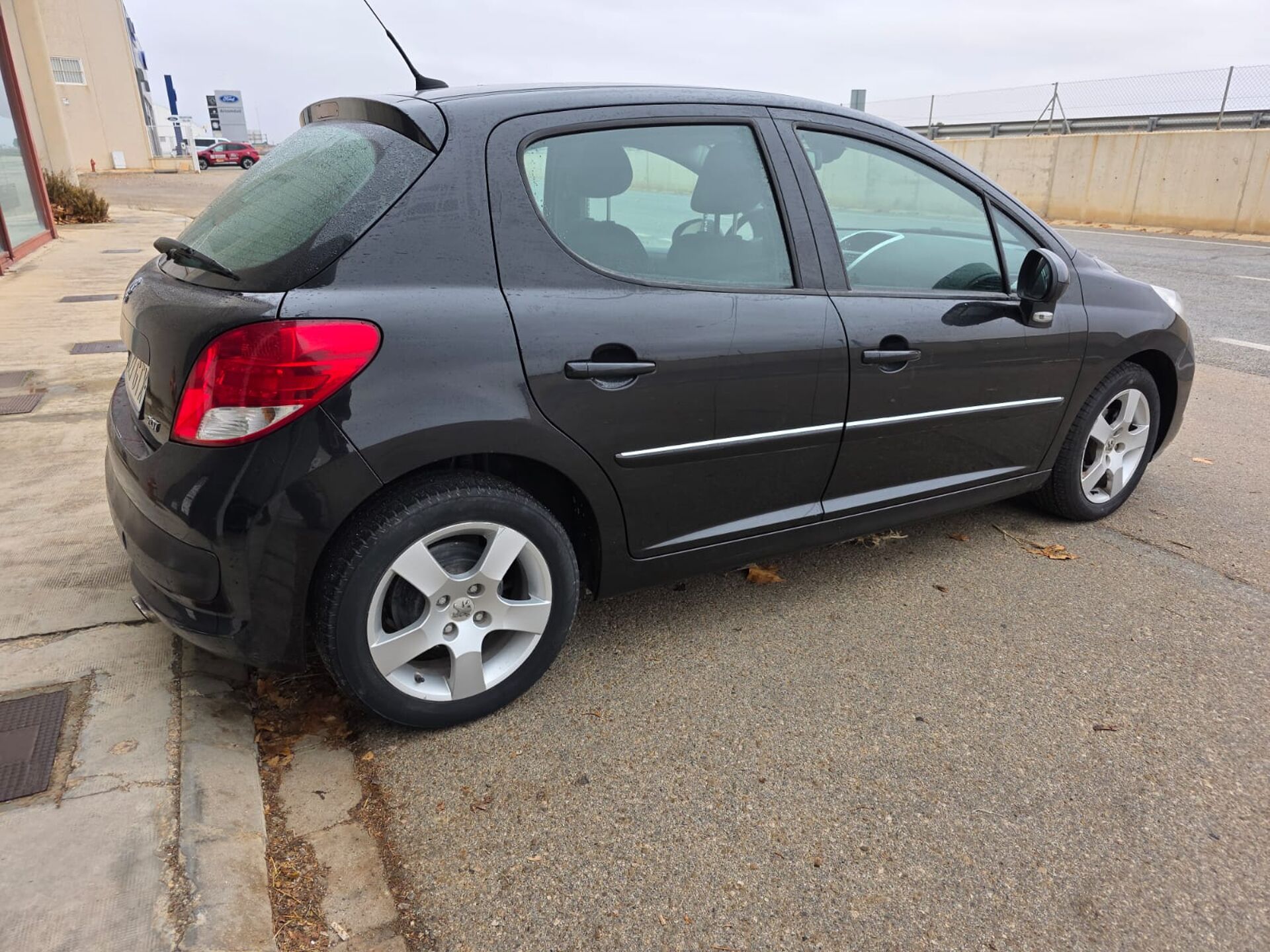 Imagen 3 de PEUGEOT 207