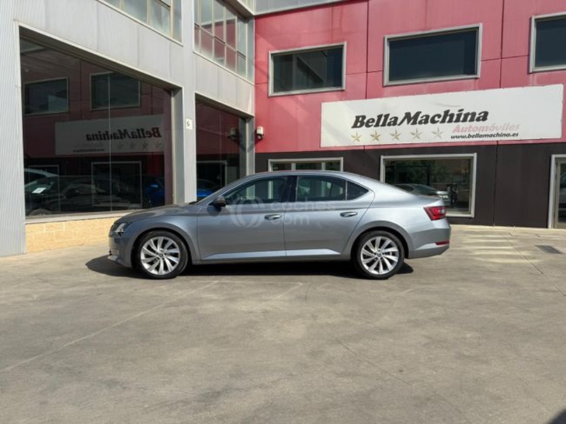 Foto del SKODA Superb 2.0TDI Style DSG 110kW
