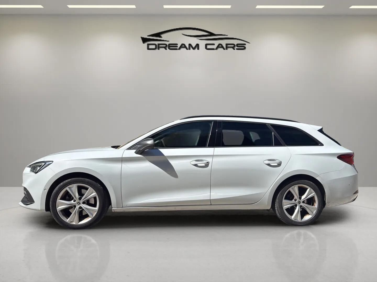 Foto del SEAT León 1.5 eTSI S&S FR DSG-7 150