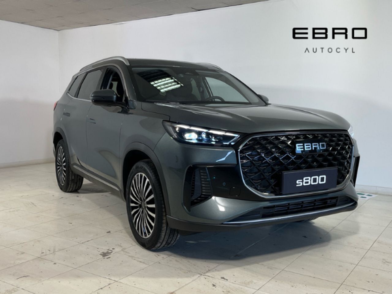 EBRO s800 (1.6 TGDI Luxury 7 DCT) en Valladolid
