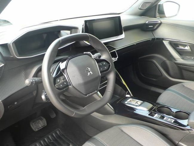 Foto del PEUGEOT 2008 1.2 PureTech S&S Allure Pack EAT8 130